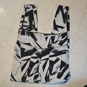 Nike Black and White Abstract Leggings